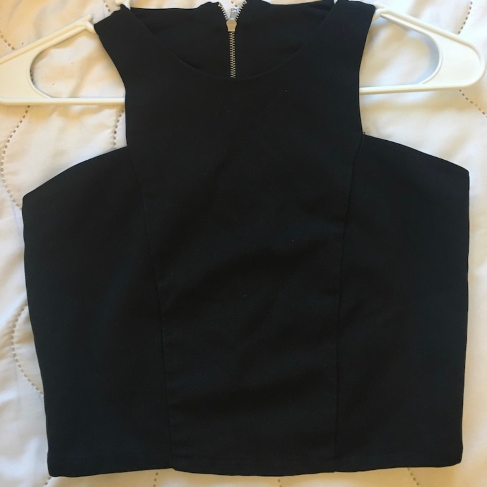 Black Razor Back Crop Top Tank